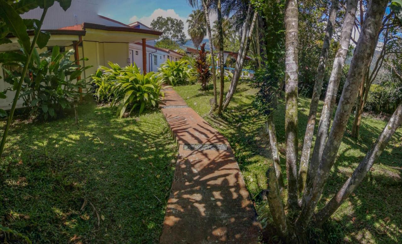 Geliwa B&B Турриальба Экстерьер фото
