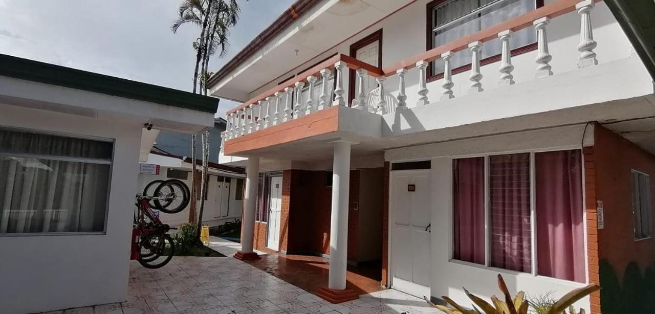 Geliwa B&B Турриальба Экстерьер фото