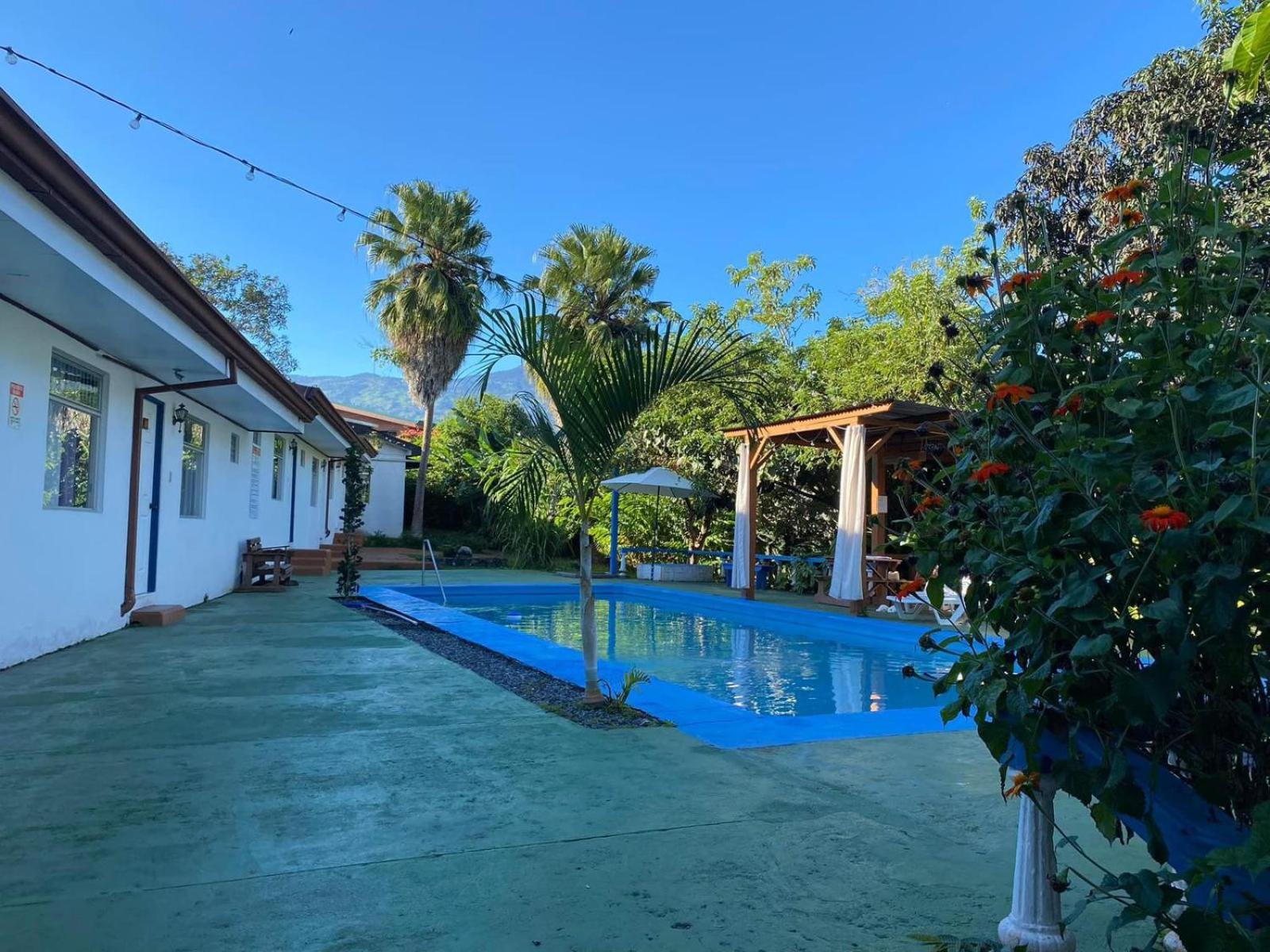 Geliwa B&B Турриальба Экстерьер фото